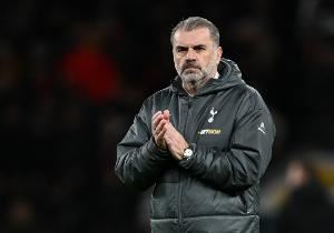 列维谈解雇澳波：他赢得欧战奖杯载入史册，但英超排第17不可接受