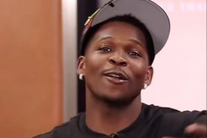 周玲安：华子昨天直播跟我说 如果不打球 可能就去做说唱歌手了