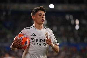 近7个赛季三位皇马球员单场8次关键传球：克罗斯、魔笛、居勒尔