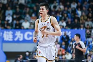 ：张镇麟转会费远低于8000万元 辽宁从未索要李添荣+李弘权