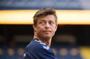 瑞典主帅：伊萨克和约克雷斯当然可以共存 我们能塑造黄金时代