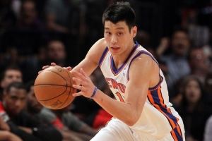 杨毅：林书豪故事的神奇程度不亚于乔丹 林疯狂时我以为那是上帝