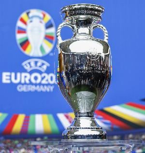 外媒：欧足联将斯洛伐克列入欧洲杯冠军名单，授予1976年冠军头衔