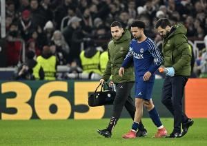 0球0助！法媒：小埃梅里面临职业生涯的低谷，在巴黎已经沦为替补