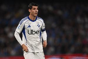 巅峰不再😢33岁莫拉塔对拿波里失点+赛季12场0球，现身价1100万图片